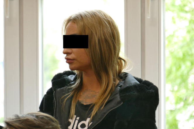 Groziła taksówkarzowi nożem. 32-latka z Łodzi skazana