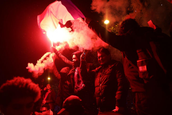 Paryż po meczu Francja Maroko podczas mistrzostw świata FIFA Katar 2022
