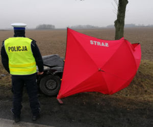 Nie żyją DWIE kobiety. Ich auto zostało ZMIAŻDŻONE! Fatalny wypadek na DK15 