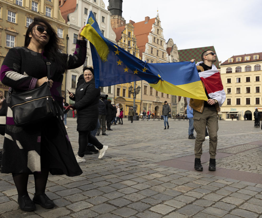 Wojna na Ukrainie. Wrocław potępia Rosję i apeluje do świata o skuteczną presję 
