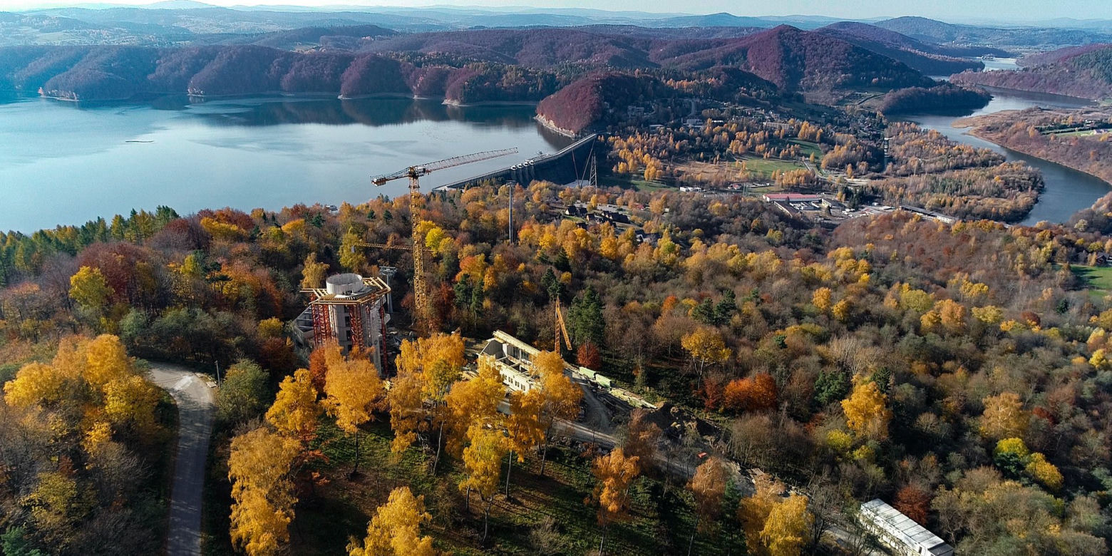 Do kolejki gondolowej nad Soliną wsiądziemy jeszcze w tym roku. Jak idą prace?