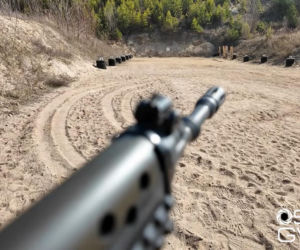 Karabin SIG 553 - niezawodność Kałasznikowa w szwajcarskim wydaniu