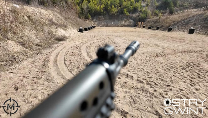 Karabin SIG 553 - niezawodność Kałasznikowa w szwajcarskim wydaniu