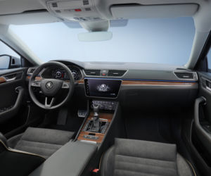 Skoda Superb Scout