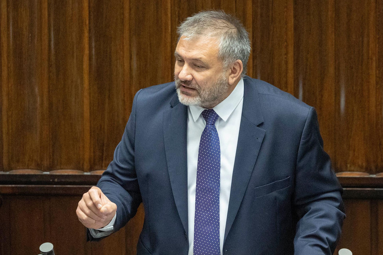 Ciąg dalszy zamieszania wokół AWS. Sopiński został zwolniony! Wymowna reakcja Żurka