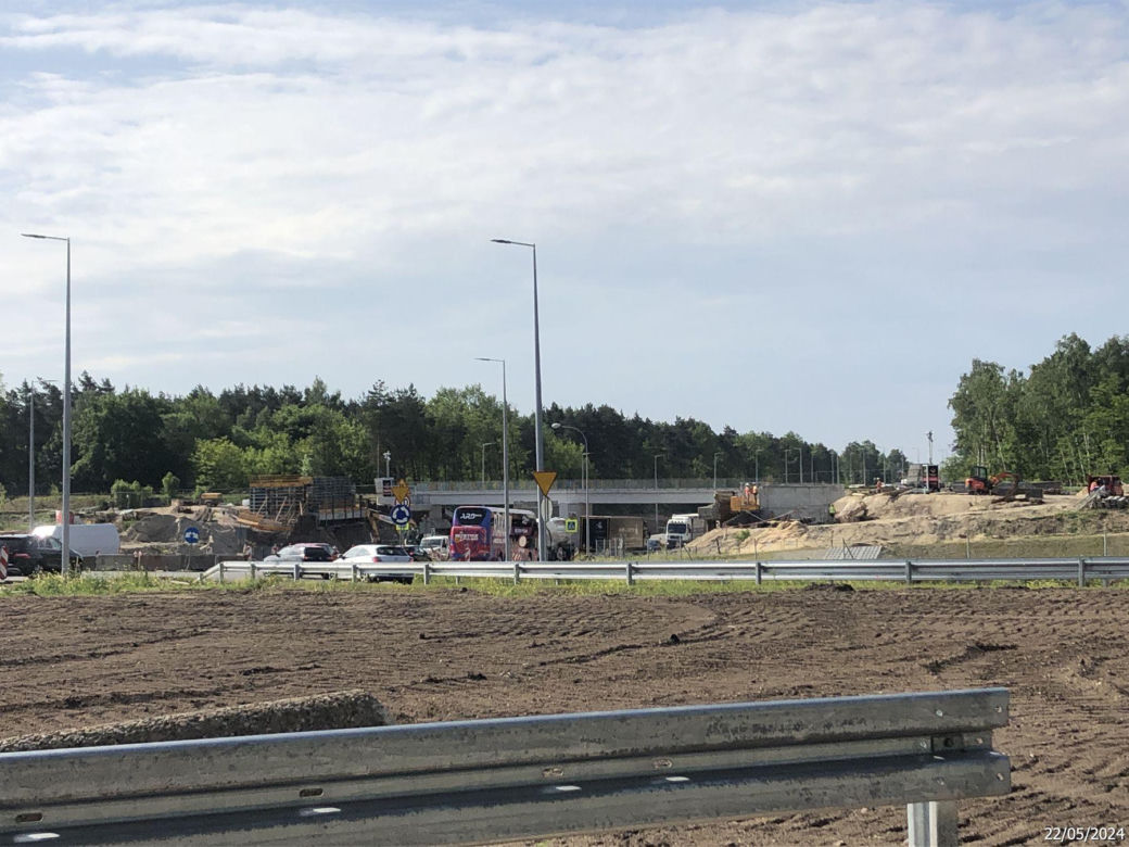 Budowa drogi ekspresowej S1 Podwarpie-Dąbrowa Górnicza bliska końca. Wyburzą wiadukt nad DK 1