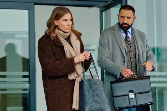 "Na Wspólnej", odcinek 4172: Po złowrogich słowach Brygidy dochodzi do tragedii, Klusek traci wzrok Tomasz Urbanek