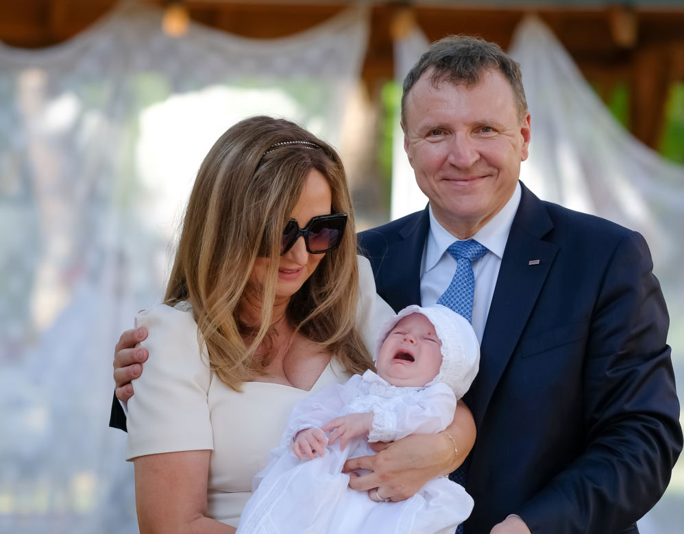 Pierwsze słowa Anny Klary Teodory: Tata, tata