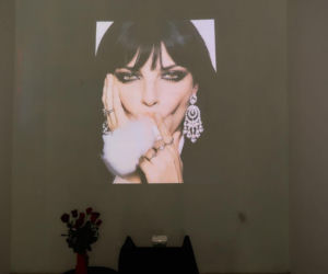 „Smoking is hot”? Studio Jaskółka punktuje trend na dirty glamour