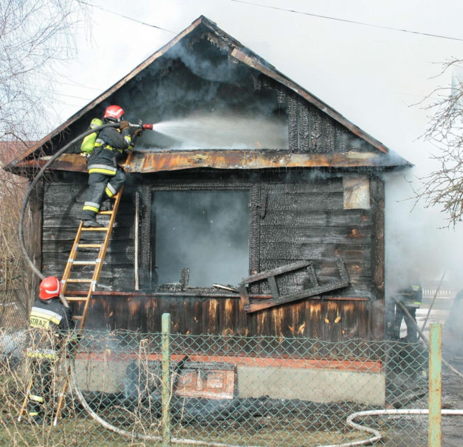 Mińsk Mazowiecki. Zatruł się czadem, gdy ratował Mruczka