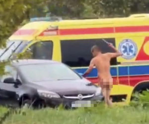 Nagi mężczyzna z maczetą zaatakował ambulans. Jest nowy komunikat policji