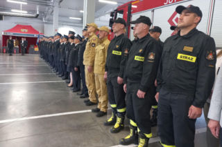 Szlachetna służba. Powiatowe obchody Dnia Strażaka w Lesznie [ZDJĘCIA] 