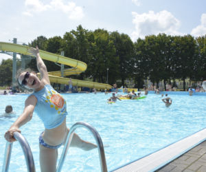ESKA Summer City na basenie w Wołowie