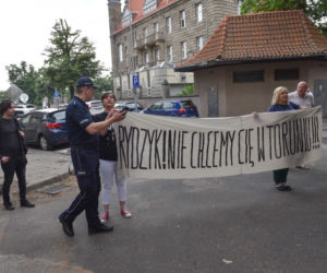 O. Rydzyk, który ponownie stanął przed sądem w Toruniu za nie udzielenie informacji finansowych fundacji Lux Veritatis