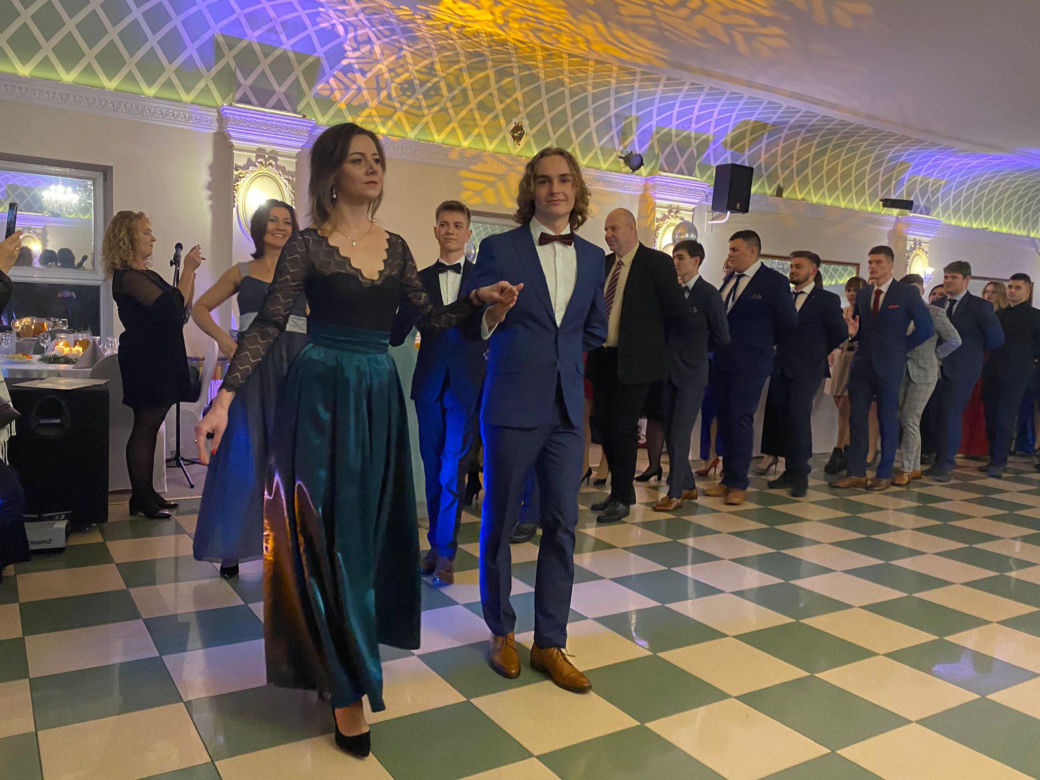 Bal odbył się w Hotelu Park na 102 przed maturą