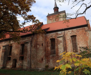 Zabytkowy kościół w Biskupcu ma nowy dach [ZDJĘCIA]