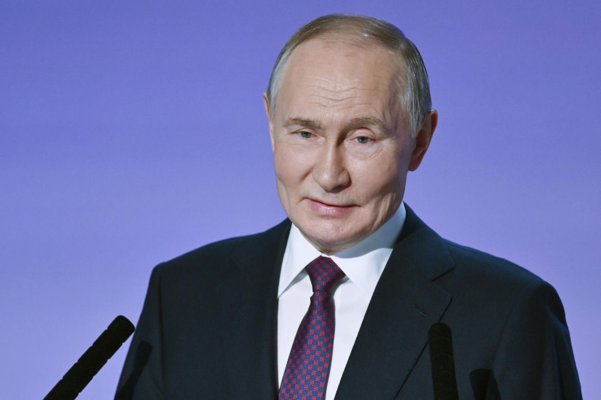 Putin ma nową tajną broń? "Potężna jak nuklearna"