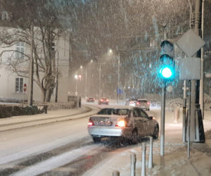 Śnieg i marznący deszcz, a to nie koniec. Synoptycy alarmują. Pogoda na 29.11.2025