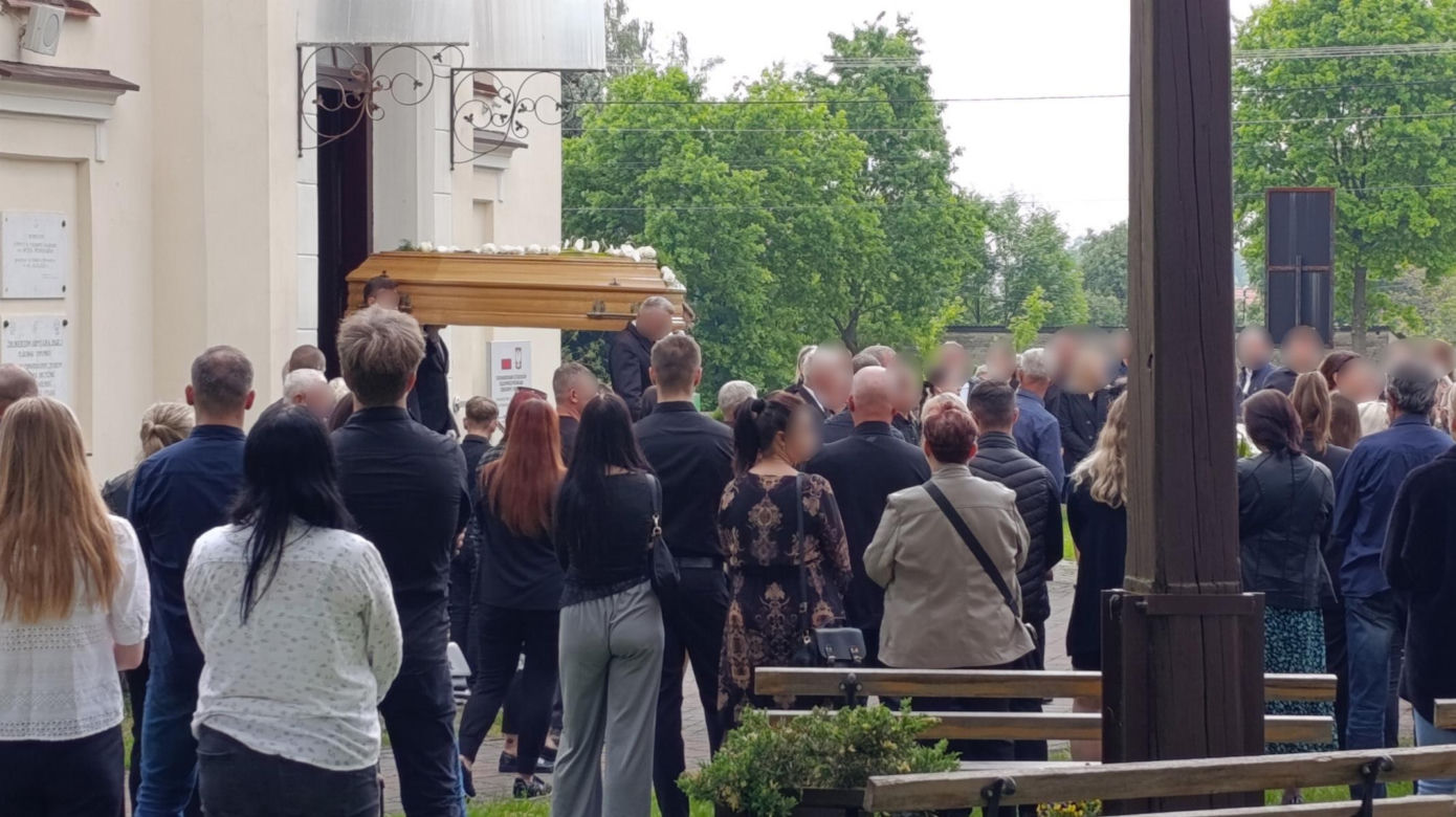 Rąbnęli w łosia, osierocili synka