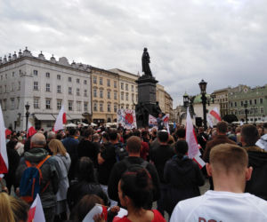 Protest antycovidowy w Krakowie