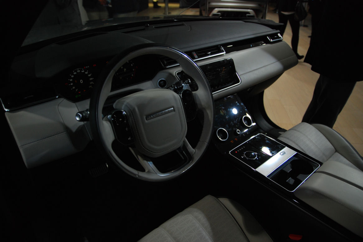 Genewa 2017 - Range Rover Velar
