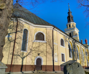 To najmłodsze miasto w województwie łódzkim. Zachwyca najpiękniejszym rynkiem w regionie