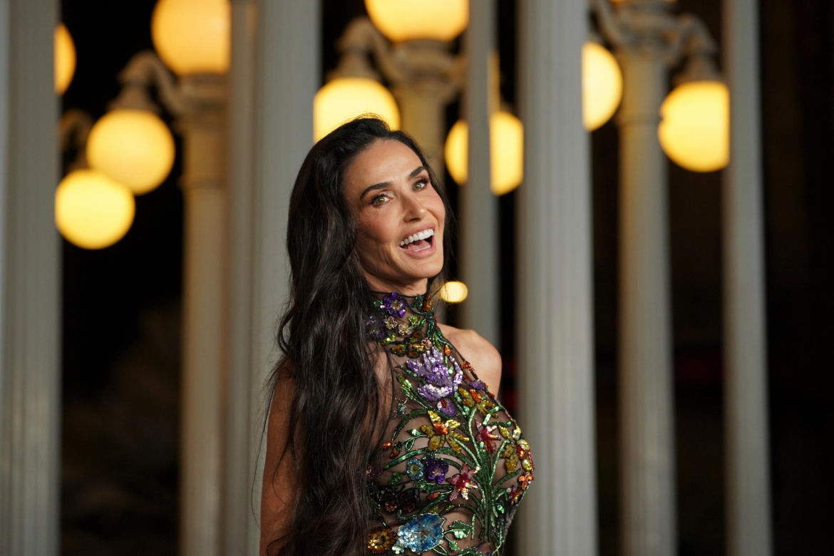 Demi Moore zachwyca na czerwonym dywanie. 63-latka w świetnej formie
