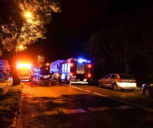Tragedia w Zabrzu. Pieszy został potrącony przez ciężarowkę, gdy przebiegał przez ulicę koło przystanku [ZDJĘCIA]