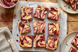 To ciasto na walentynki wygląda jak z cukierni! Zrobisz je w mniej niż godzinę dzięki prostemu trikowi