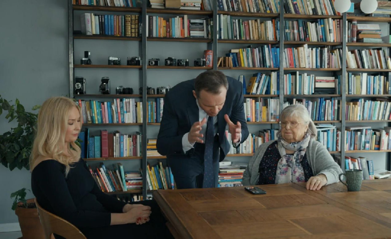 Barwy szczęścia, odcinek 3236. Karolina (Marta Dąbrowska), Bruno (Lesław Żurek), Amelia (Stanisława Celińska)