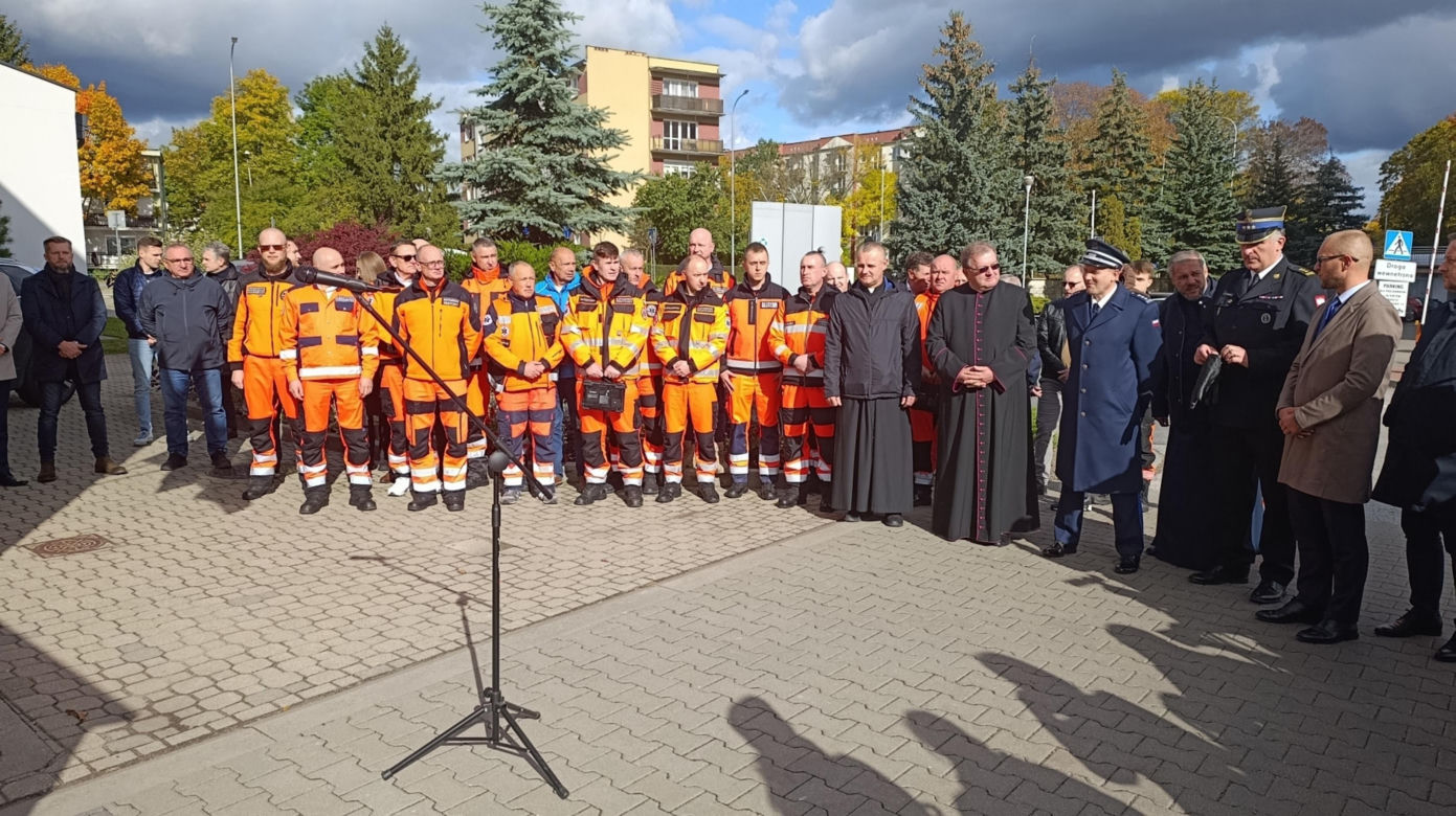 Zasztyletowany ratownik ma swoją tablicę