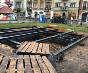 Nowy dach nad kaliską „dziurellą”