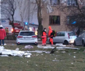 Wybuch gazu w bloku w Zabrzu. Mężczyzna wyleciał przez okno