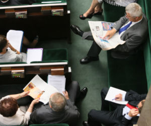marek belka w sejmie podczas obrad nt deficytu budzetowego (7)