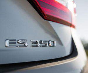 2016 Lexus ES