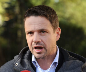 Tak zmieniały się fryzury Rafała Trzaskowskiego