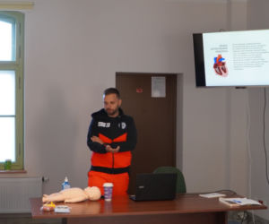 Policjanci z Olsztyna otrzymali nowy sprzęt szkoleniowy. Kosztował 15 tysięcy złotych [ZDJĘCIA]