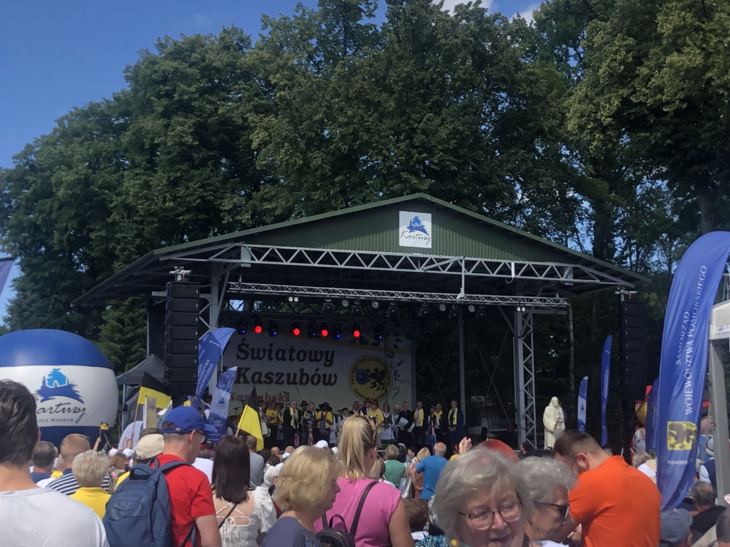 Za nami Światowy Zjazd Kaszubów 2023 w Kartuzach. Jak bawili się uczestnicy? Zobaczcie zdjęcia!