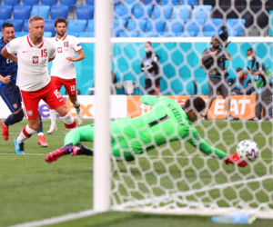 Ale wtopa Szczęsnego! Samobójczy gol Szczęsnego w meczu Polska - Słowacja