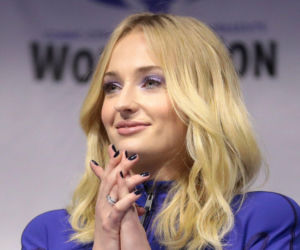 „To wyszło dopiero na treningach”. Sophie Turner, gwiazda Gry o Tron, o problemach zdrowotnych na planie „Tomb Raider”