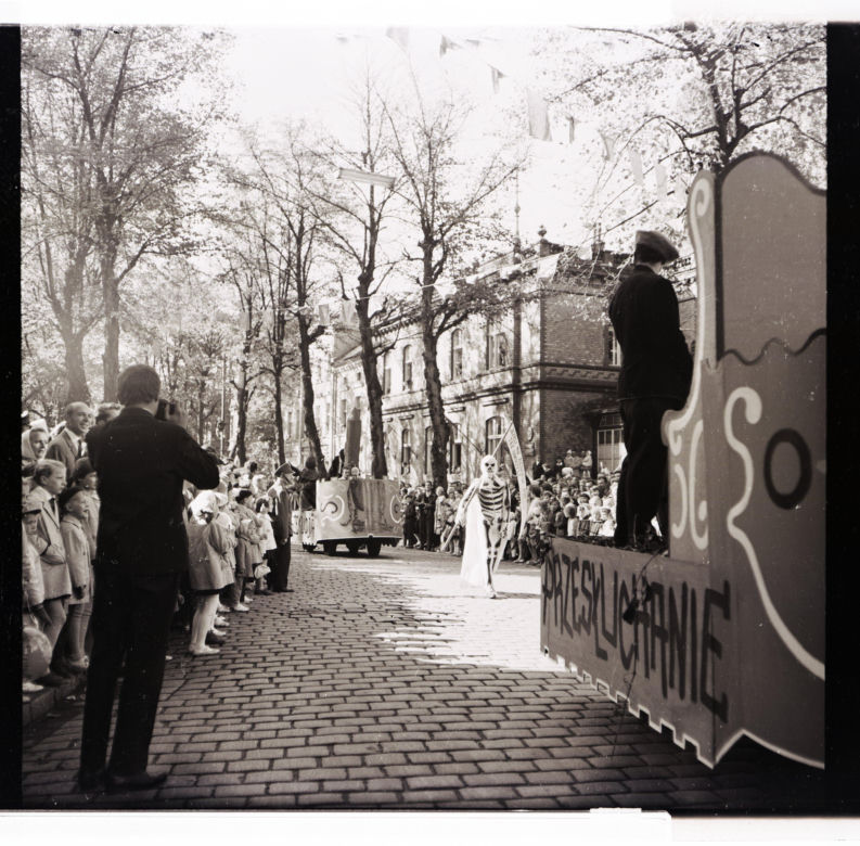 Winobranie w Zielonej Górze w latach 1963-1973. Oto jak bawiono się podczas największego Święta Wina w Polsce
