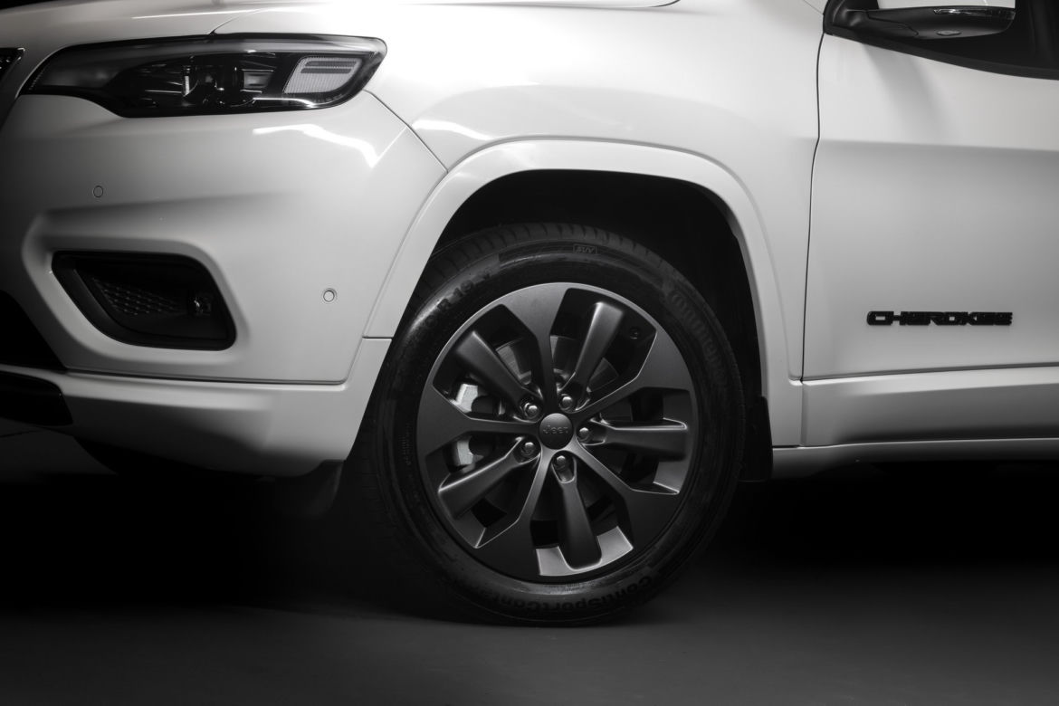 Jeep Cherokee S