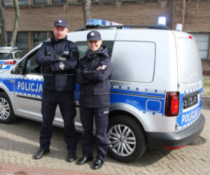 Nowe kombi-vany w policji