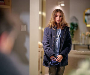 Na Wspólnej, odcinek 4171: Kariera Mariusza wisi na włosku. Mężczyzna ucieka w alkohol i odsuwa się od Oli