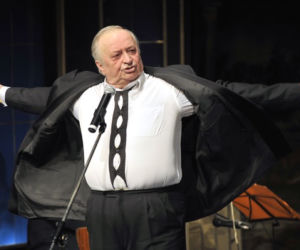 Bohdan Łazuka