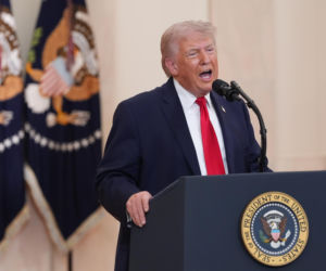 Donald Trump stawia Iranowi twarde warunki Czas ucieka. Zostało zaledwie 48 godzin