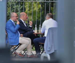 Posłowie PiS poszli na lody
