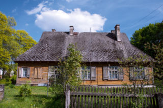 Leśniczówka przed remontem