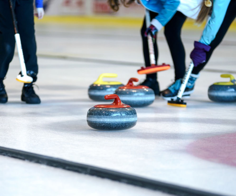 Curling, jedna z atrakcji Zimowego Narodowego