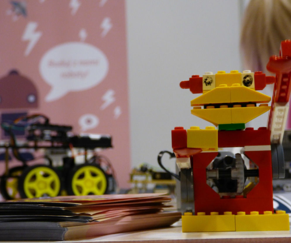 Uczniowie zbudowali robota z LEGO